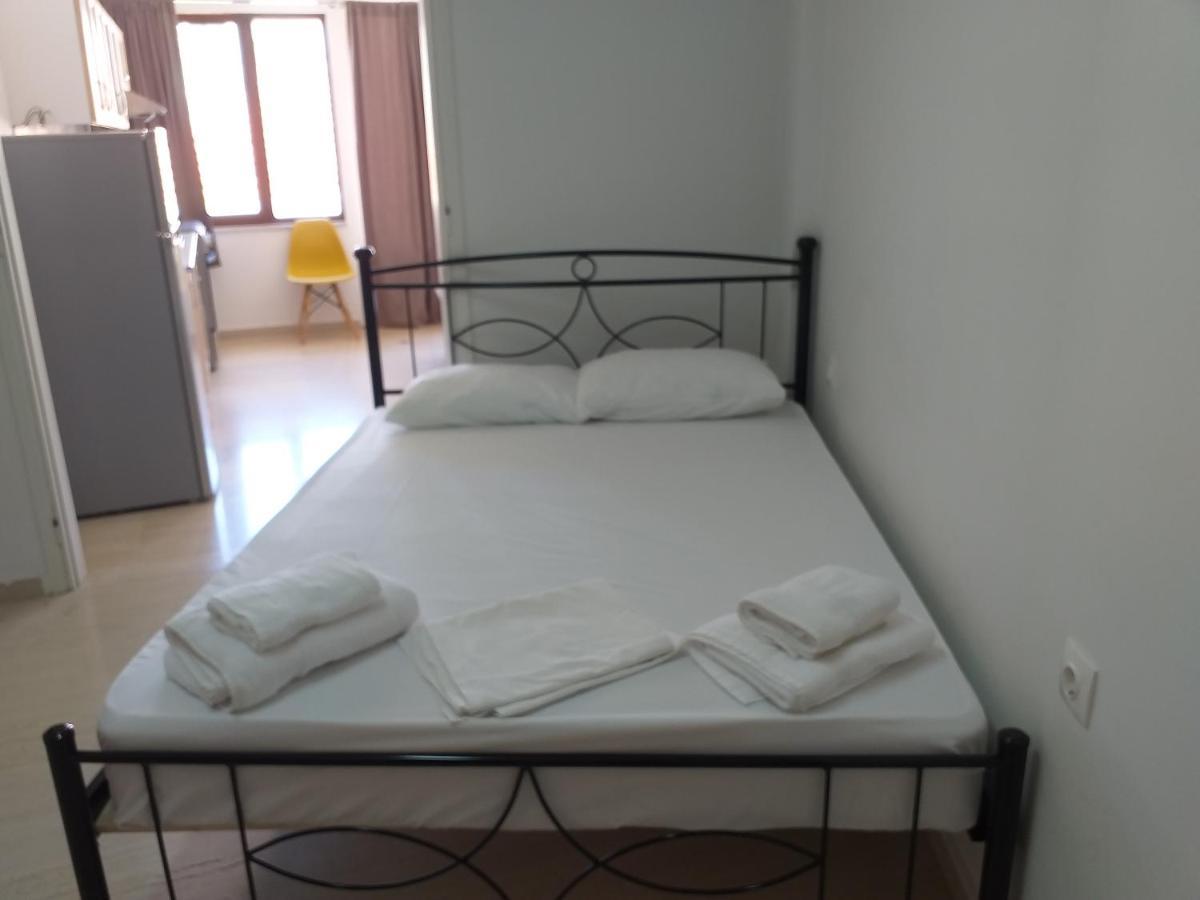 Happy Suite Heraklion Exterior foto